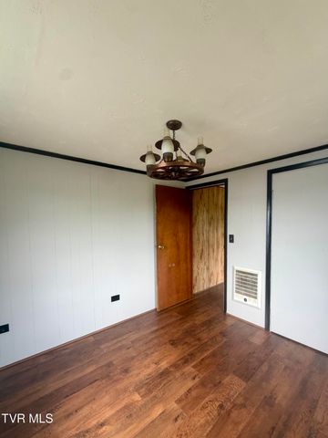 2376 Tn-81 Scenic, Jonesborough, TN 37659