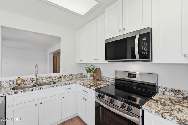 1007 S SLATER Circle, Mesa, AZ 85206