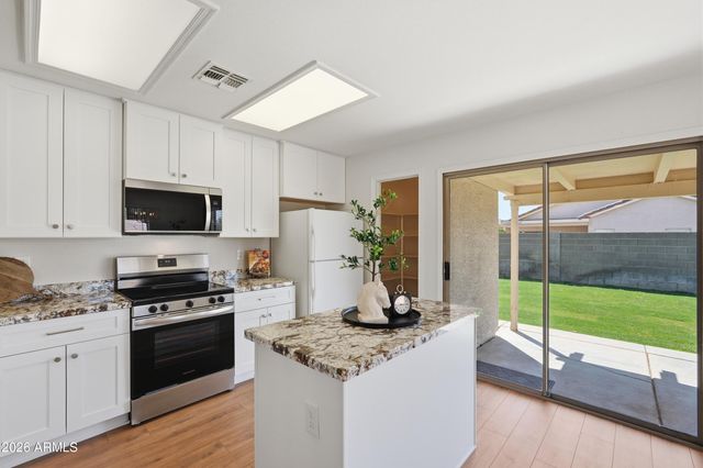 1007 S SLATER Circle, Mesa, AZ 85206