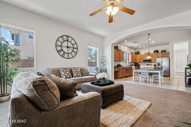10613 S Miramar Canyon Pass, Vail, AZ 85641