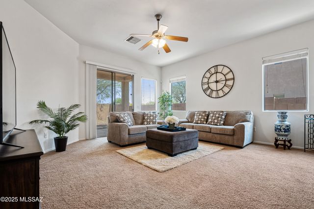 10613 S Miramar Canyon Pass, Vail, AZ 85641