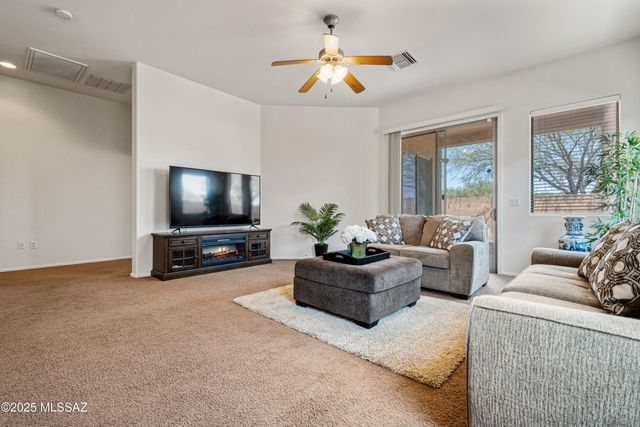 10613 S Miramar Canyon Pass, Vail, AZ 85641