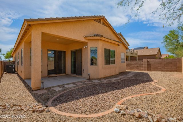 10613 S Miramar Canyon Pass, Vail, AZ 85641