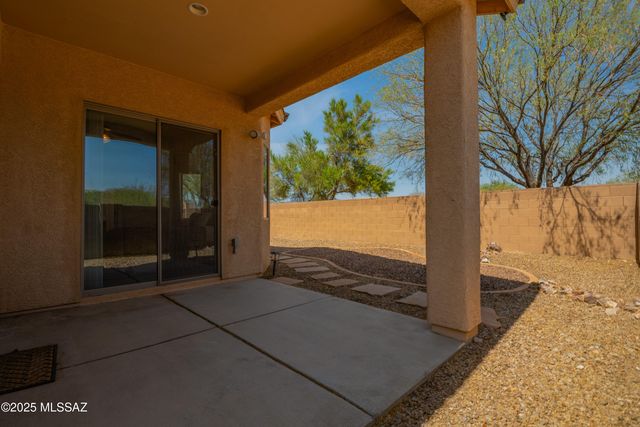 10613 S Miramar Canyon Pass, Vail, AZ 85641