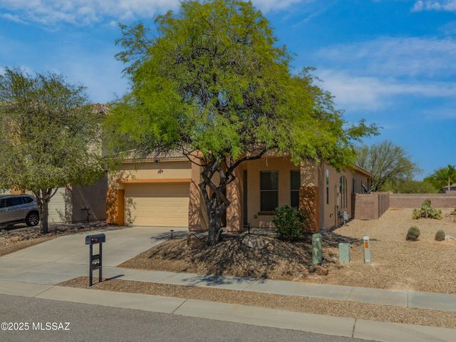 10613 S Miramar Canyon Pass, Vail, AZ 85641