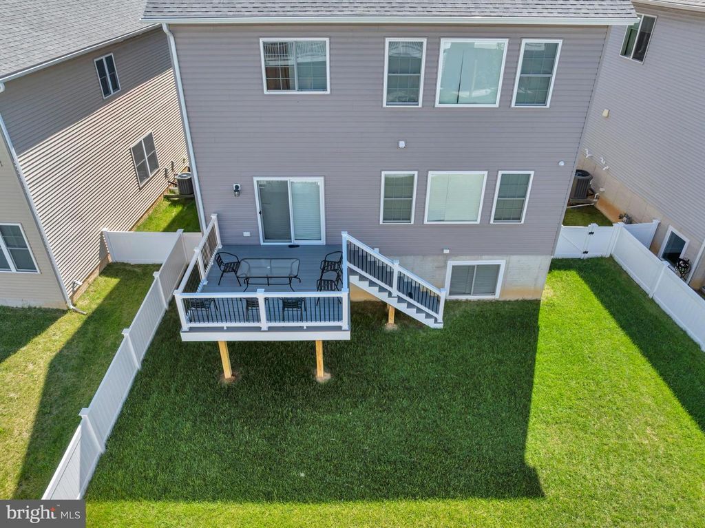 Image 48 of property listing at 335 ANNA CAROL DR, Stevensville, MD 21666