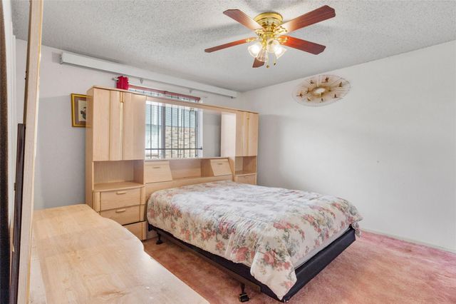 7023 Maczali Drive, Houston, TX 77489