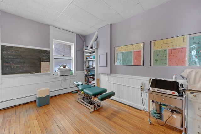 14 School Street, Bristol, VT 05443