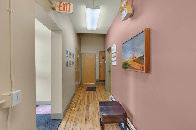 14 School Street, Bristol, VT 05443