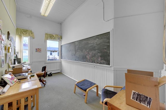 14 School Street, Bristol, VT 05443