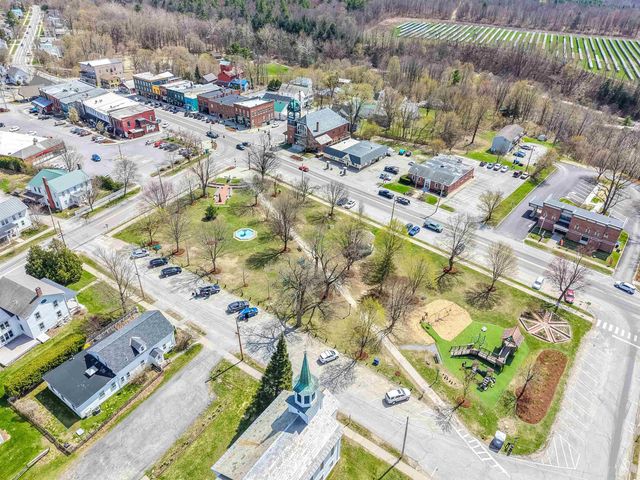 14 School Street, Bristol, VT 05443