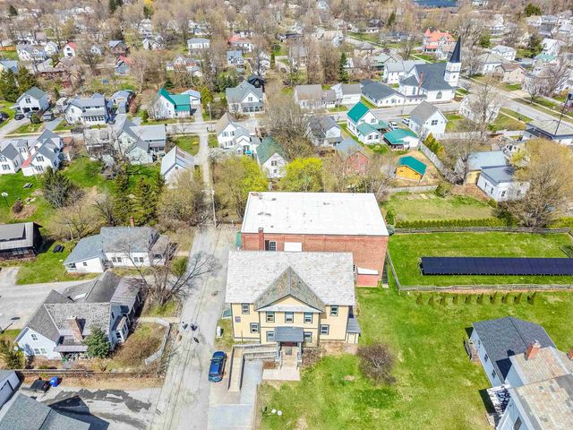 14 School Street, Bristol, VT 05443