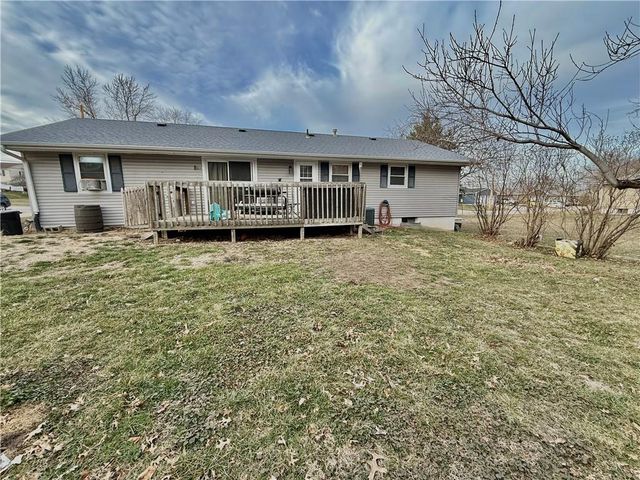 444 W 16TH Street, Maryville, MO 64468