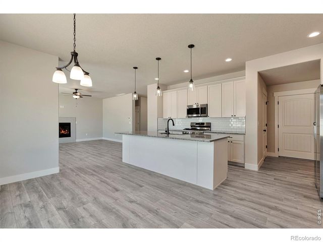 9050 Harlequin Circle, Frederick, CO 80504