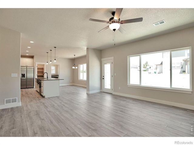 9050 Harlequin Circle, Frederick, CO 80504
