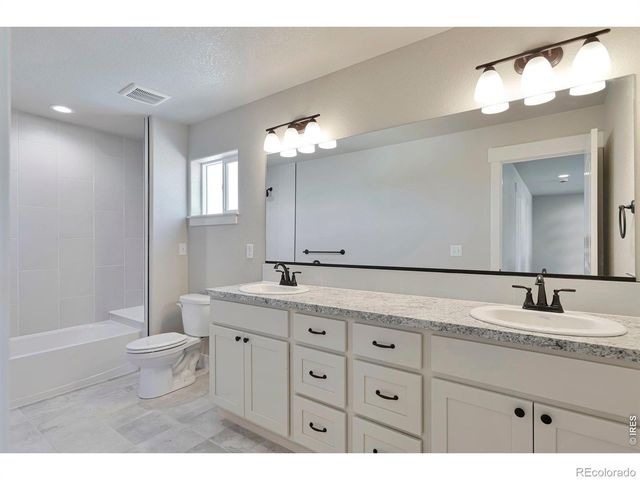 9050 Harlequin Circle, Frederick, CO 80504