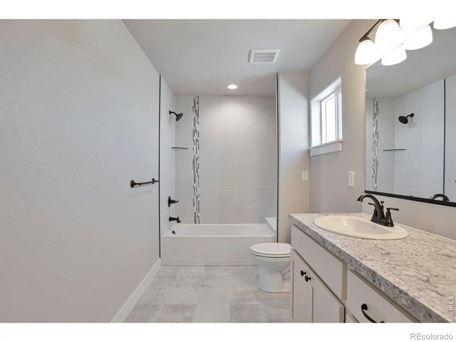 9050 Harlequin Circle, Frederick, CO 80504