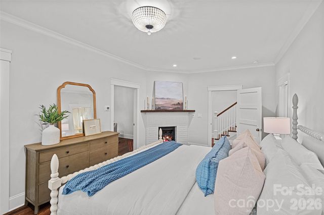 709 N Main Street, Davidson, NC 28036