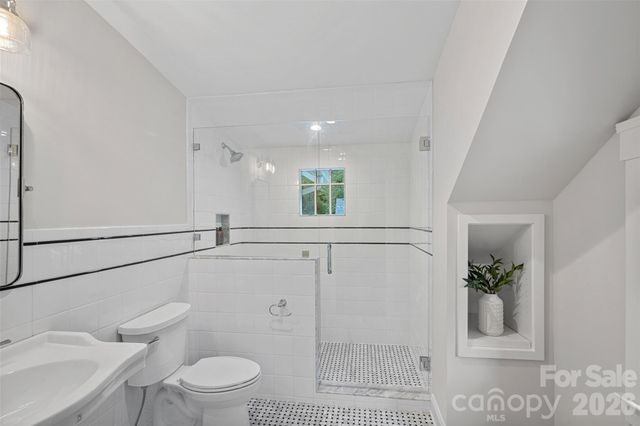 709 N Main Street, Davidson, NC 28036