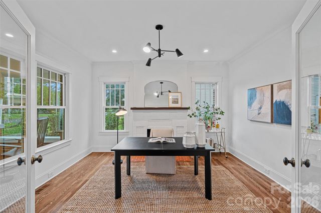 709 N Main Street, Davidson, NC 28036