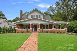 709 N Main Street, Davidson, NC 28036