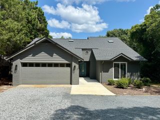 102 Firetree Lane, West End, NC 27376