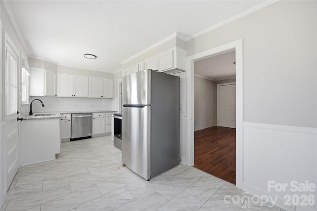 302 Houser Street, Cherryville, NC 28021
