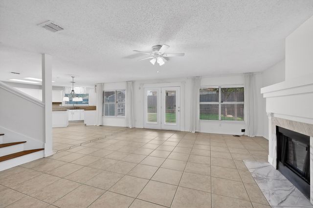 4172 Jenny Lake Trail, Fort Worth, TX 76244