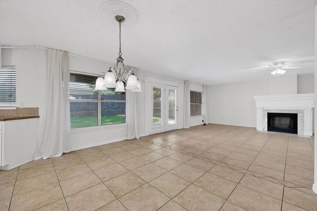 4172 Jenny Lake Trail, Fort Worth, TX 76244