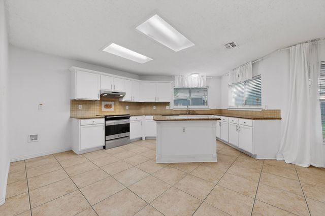 4172 Jenny Lake Trail, Fort Worth, TX 76244