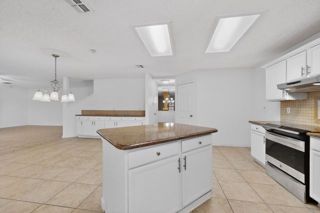 4172 Jenny Lake Trail, Fort Worth, TX 76244