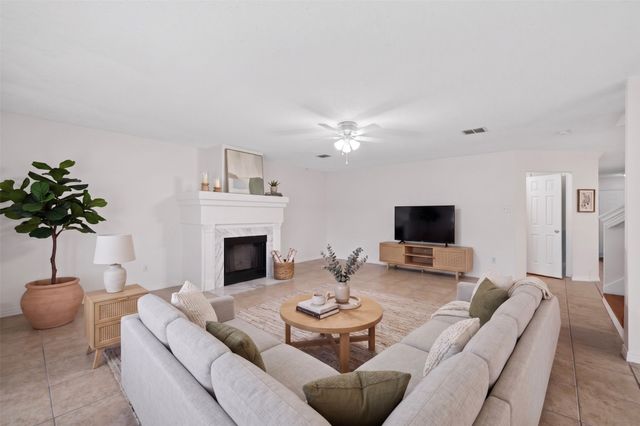 4172 Jenny Lake Trail, Fort Worth, TX 76244