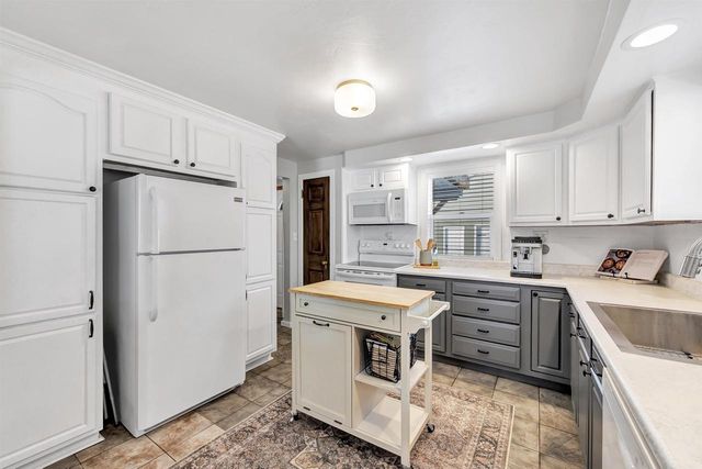 663 CHESTNUT STREET, Neenah, WI 54956