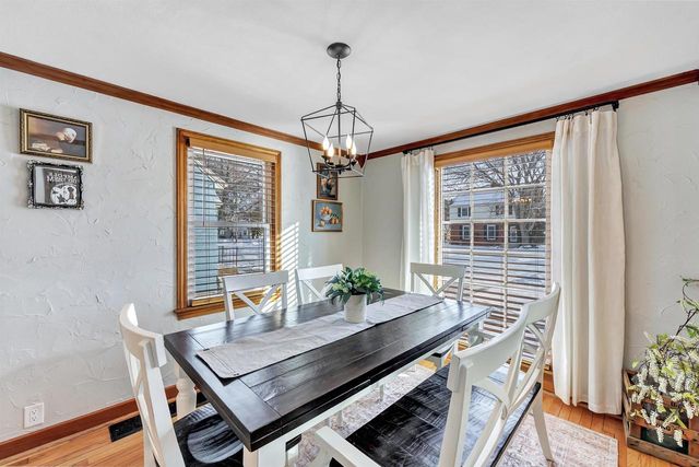 663 CHESTNUT STREET, Neenah, WI 54956