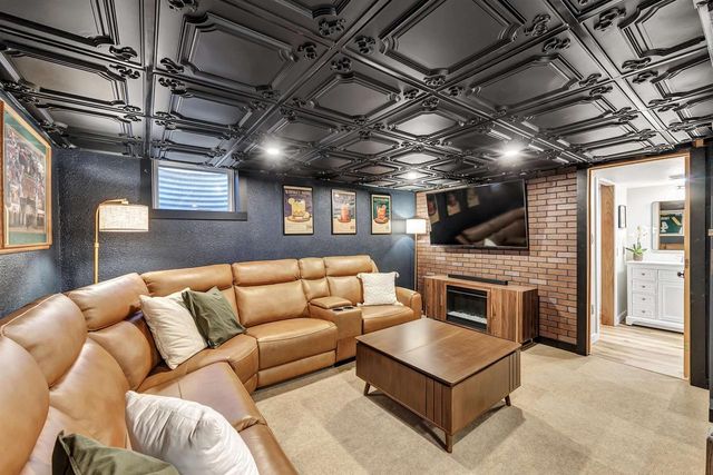 663 CHESTNUT STREET, Neenah, WI 54956