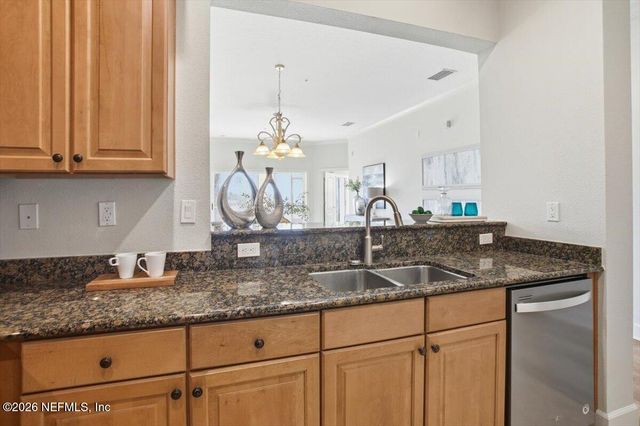 13846 ATLANTIC Boulevard 802, Jacksonville, FL 32225