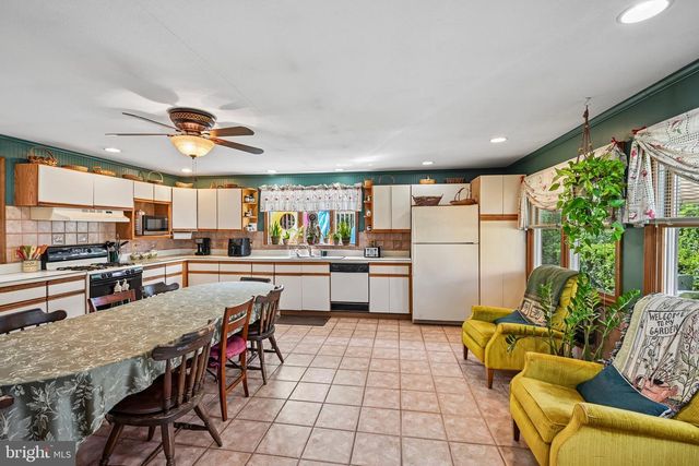 51 NASSAU RD, Lumberton, NJ 08048