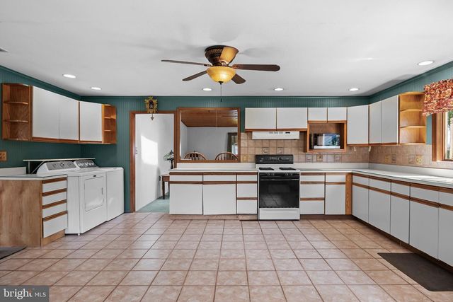51 NASSAU RD, Lumberton, NJ 08048