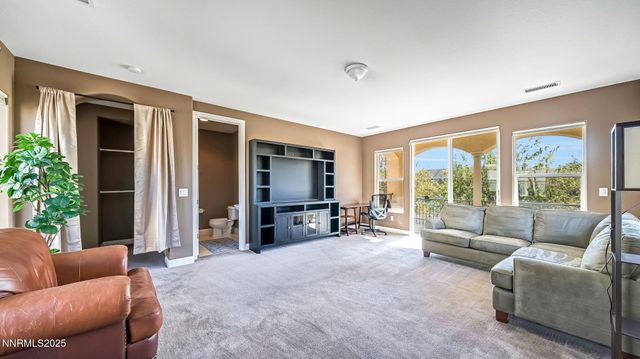 1812 Braemore Drive, Reno, NV 89521