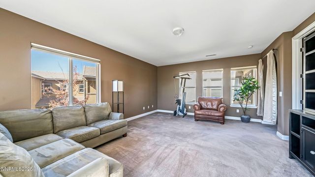 1812 Braemore Drive, Reno, NV 89521