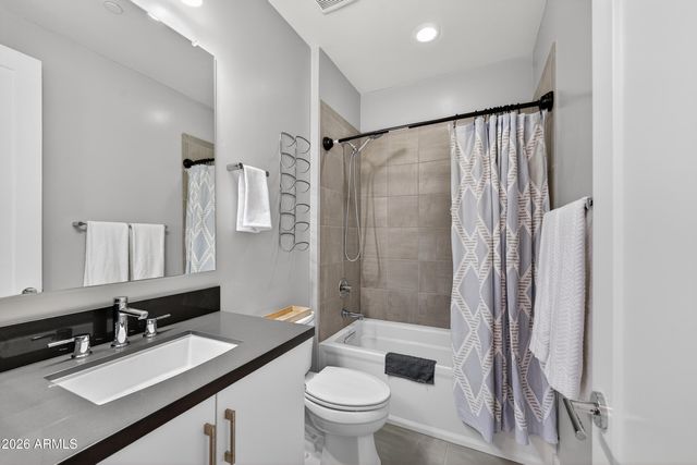 6850 E MCDOWELL Road 68, Scottsdale, AZ 85257
