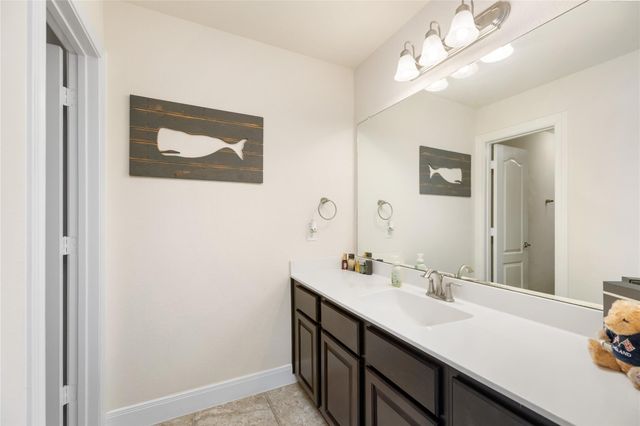 15311 Icet Creek Avenue, Mont Belvieu, TX 77523