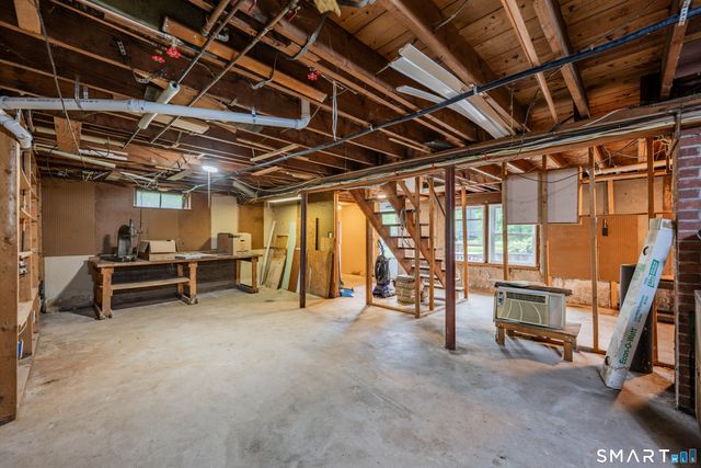 48 Peter Parley Row, Berlin, CT 06037