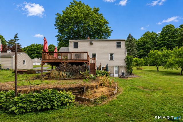 48 Peter Parley Row, Berlin, CT 06037