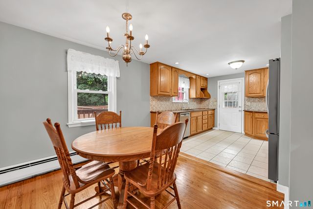 48 Peter Parley Row, Berlin, CT 06037