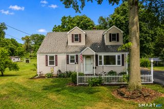 48 Peter Parley Row, Berlin, CT 06037