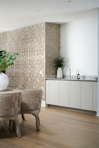 363 E Wacker Drive 6106, Chicago, IL 60601