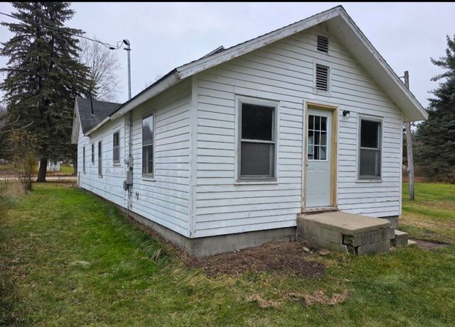 4132 Main, Paradise Twp, MI 49649