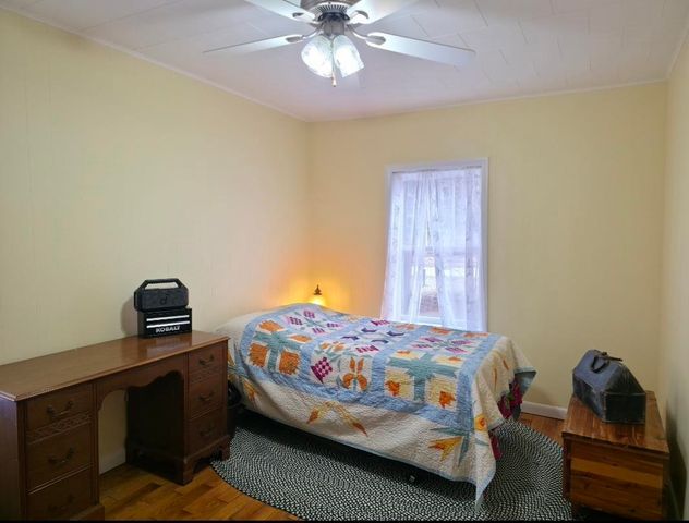 4132 Main, Paradise Twp, MI 49649