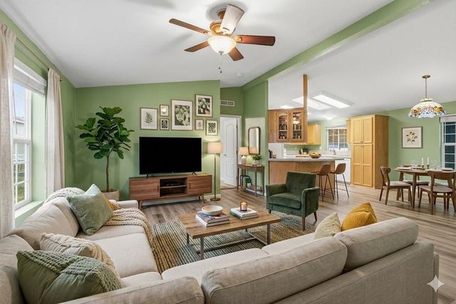 11303 E Jackson Ave, Spokane, WA 99206